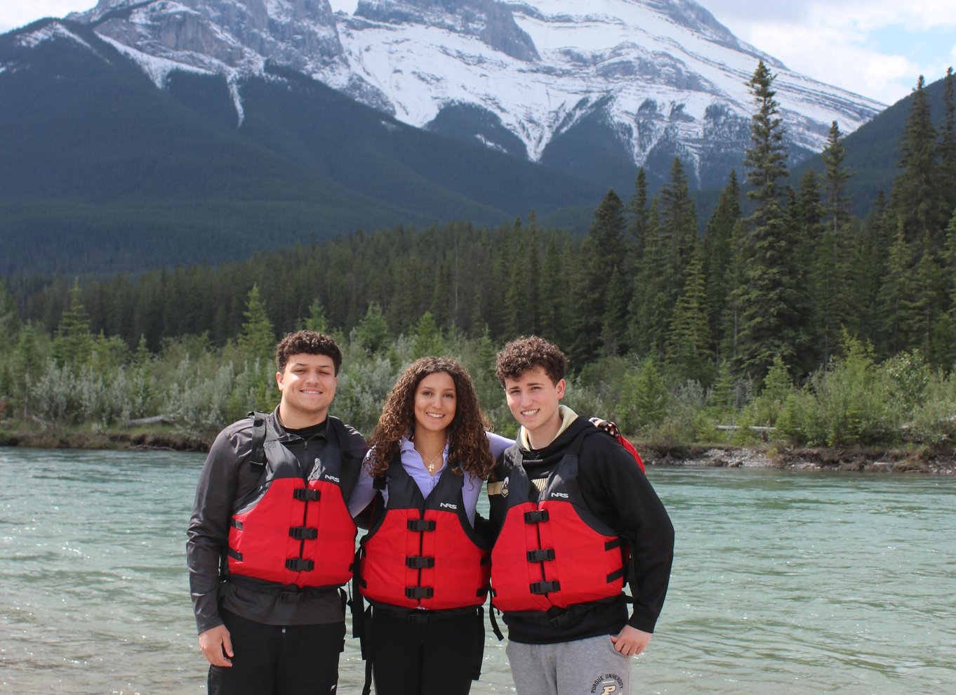 Canmore: Rocky Mountain – 1,5 times naturskøn tur med flåde på Bow River