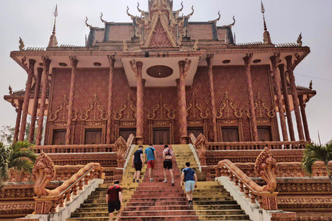 Phnom Penh: Quad Bike Tour with Choeung Ek Genocidal Centre
