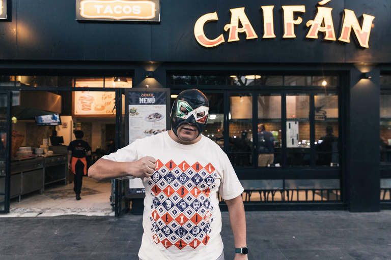 Città del Messico: esperienza di Lucha Libre con un giornalistaMartedì all'Arena Mexico