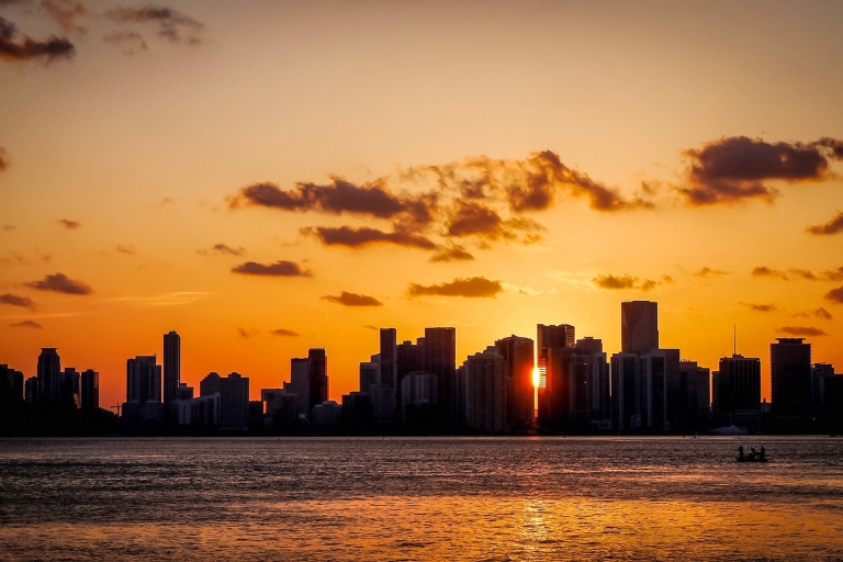 Miami: avondcruise van 1,5 uur op Biscayne BayMiami: 1,5 uur durende avondcruise & dubbeldekker stadstour