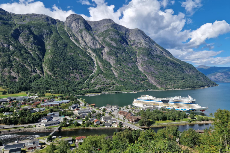ULTIMATE Eidfjord TOUR: Waterfall, Sky Bridge & Glacier 3,5H Ultimate Eidfjord Tour: Vøringsfossen & Scenic Views!