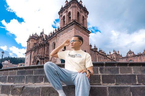 Cusco: Guided City Walking Tour with Photoshoot + dron video