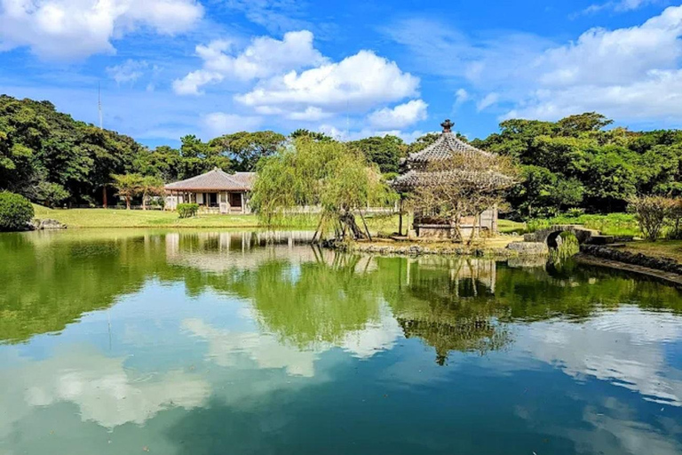 Naha: Naminoue Shrine Makishi Market &amp; Shikinaen Guided TourNaha &gt;A Walking Journey Through Naha Time Guided Tour