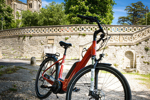 Provence: E-Bike ride with a wine tastingProvence: E-Bike ride with wine tasting