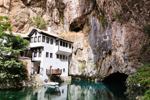 Von Mostar aus: Tagestour zum Wasserfall Kravica, Pocitelj und Blagaj