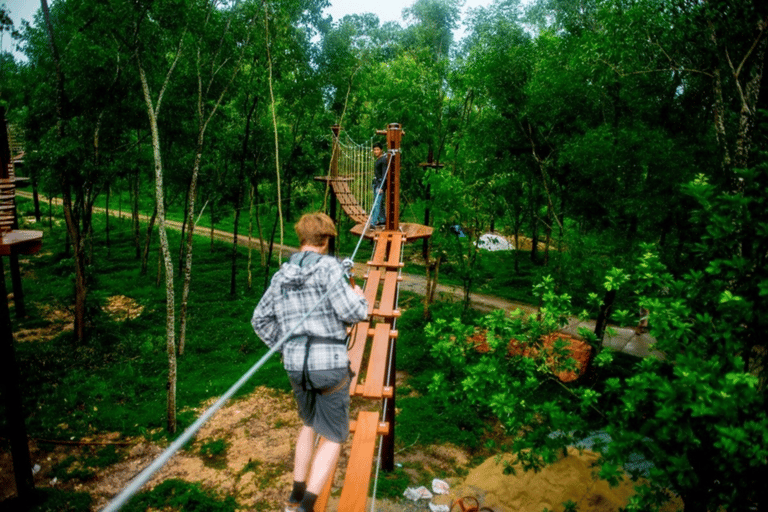 Da Nang: Hoa Phu Thanh Rafting BiljettInträdesbiljett + forsränning + skyttelbuss