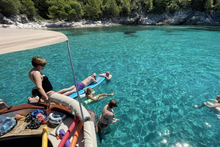 Luxuriöse private Bootstour nach Süd-Mljet und zu den Elaphiti-Inseln