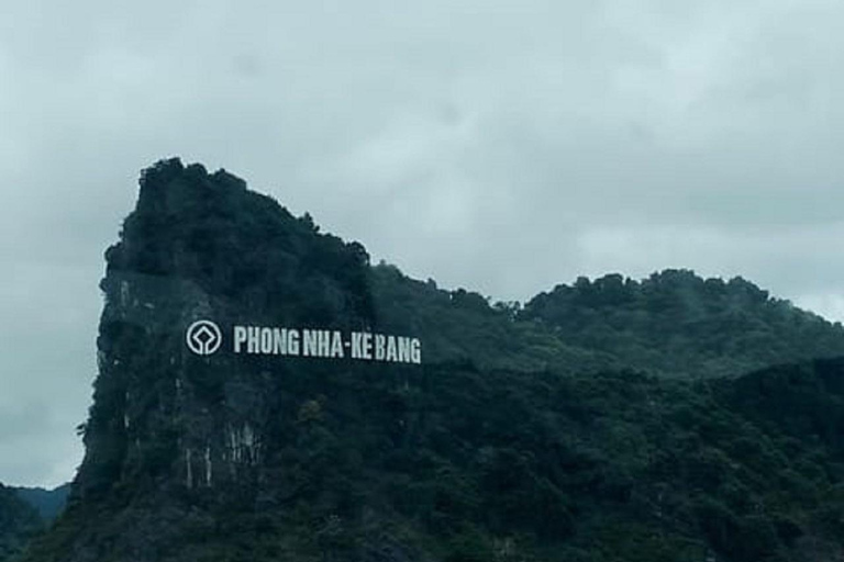 Trasferimento in autobus da Hue a Phong Nha