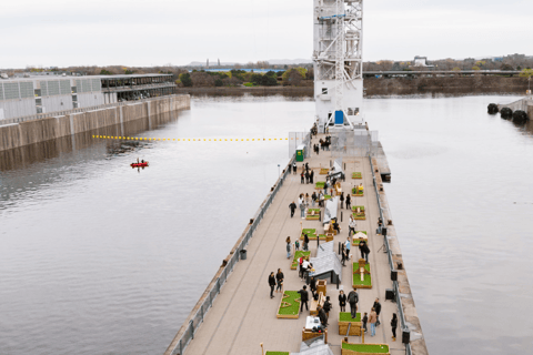 Montreal: Bungee Jump + Mini-golf (Combined Offer) Montreal: Bungee Jumping + Mini Golf (Combined Offer)