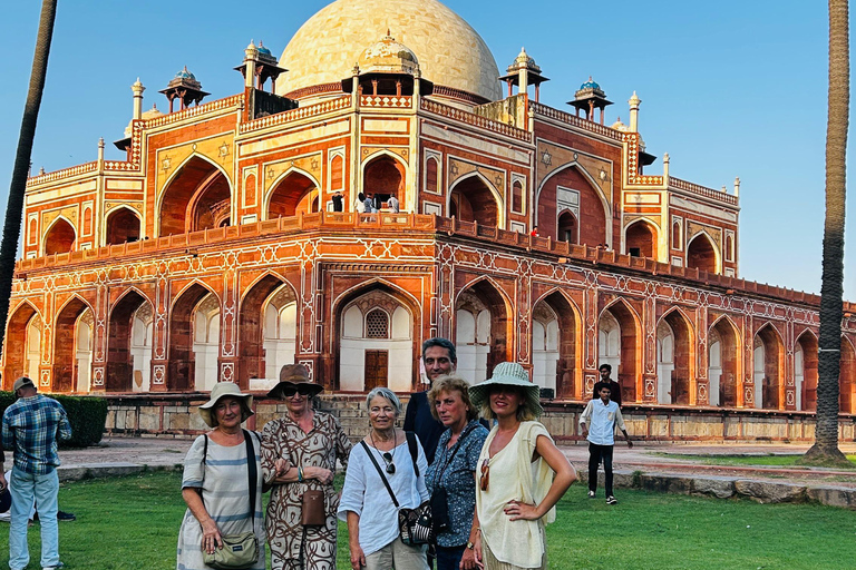 Delhi: Jama Masjid, Qutub Minar &amp; Humayun’s Tomb Tour By CarDelhi: Tour with Car, Driver, Guide Entrance Fees and Lunch