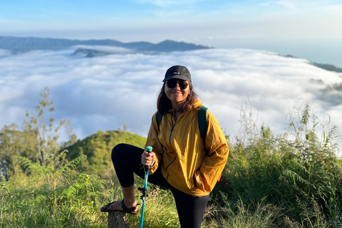 阿邦山徒步旅行阿邦山徒步