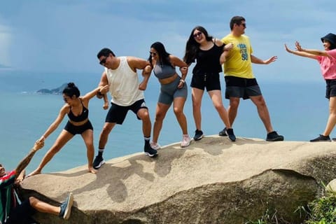 Rio de Janeiro: Pedra do Telégrafo and Rocinha Guided Tour