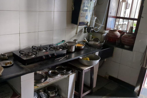 Udaipur: Indian Cooking Class - Art, Antiques & Storytelling Private Experience