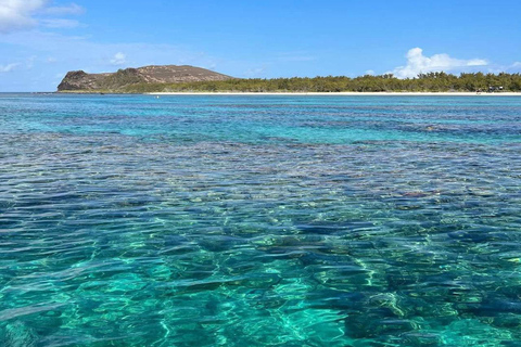 Grand Baie: Northern Isles Catamaran & Tropical BBQ