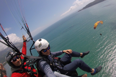 Budva oder Petrovac: Paragliding-ErlebnisGleitschirmfliegen in Montenegro Das beste Erlebnis