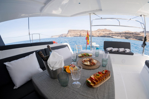 Mogán: Luxury Yacht Experience