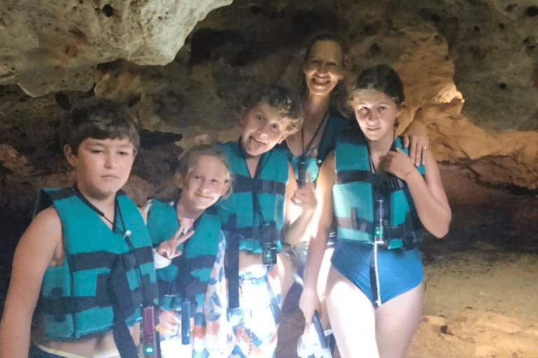 Tulum: Ruins, Cenotes, Turtle Swim, and Lunch Tour