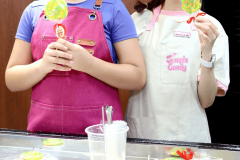 Hoi An: Sweet Candy & Scented Candle Making Experience