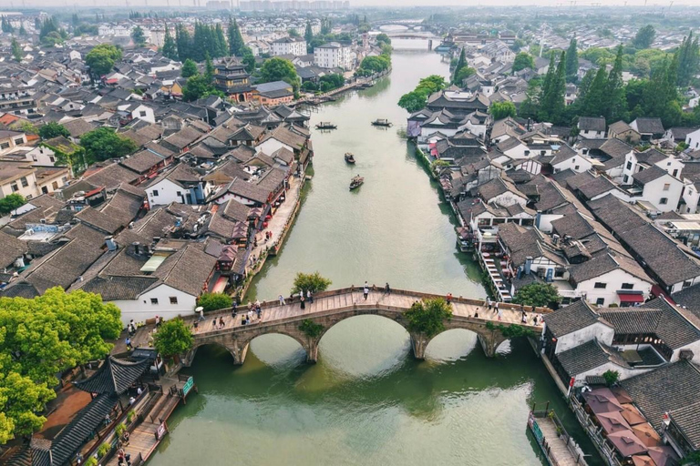 Shanghai & Hangzhou: 2-Day Private Tour with Bullet Train