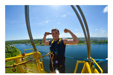 Poznań: Extreme Bungee Jumping Adventure