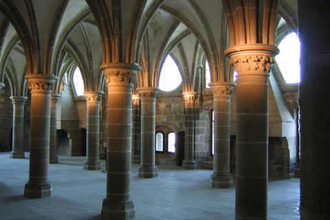 Paris: Giverny, Auvers-sur-Oise & Mont-Saint-Michel Day trip