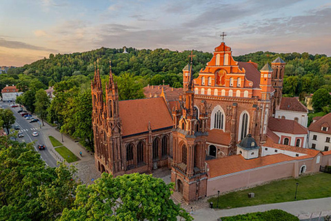 Vilnius: Old Town Walking Tour with Local Guide VILNIUS TAILORED WALKING TOURS - UNIQUE GUIDED EXPERIENCES