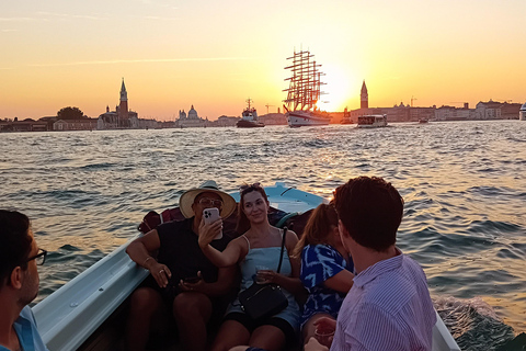 Entdecke die Nördliche Lagune (mit privatem Boot und Skipper)Entdecke die Nördliche Lagune von Venedig (mit privatem Boot)