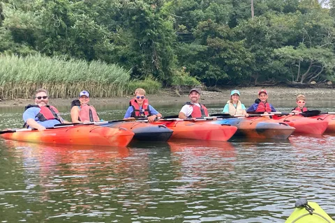 Cold Spring Harbor: Passeio de caiaque guiado com instruções