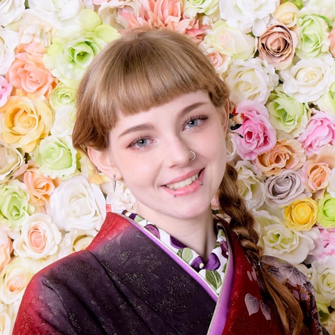 Osaka: Hair & Make-Up by a Professional