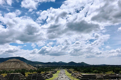 Wejście do strefy archeologicznej Teotihuacan