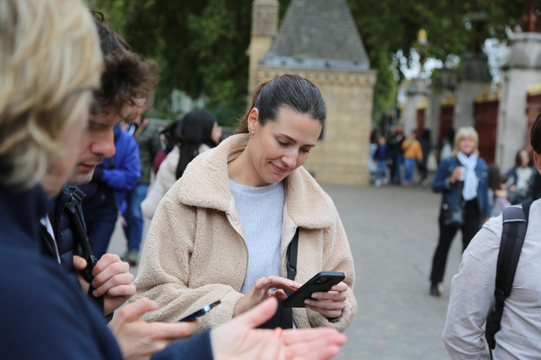 London: Natural History Museum Express Tour & Audio App