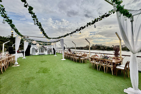 Cairo: Luxury Nile Onyx Dinner Cruise, Belly Dance & Shows Nile Onyx Dinner Cruise, Belly Dance Show Without Transfer