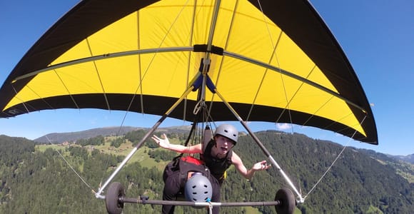 Interlaken: Tandem Hang Gliding Flight over Alps & Lakes