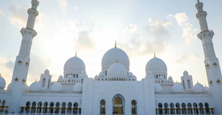 Abu Dhabi: Professional Photoshoot at Sheikh Zayed Mosque photo 4