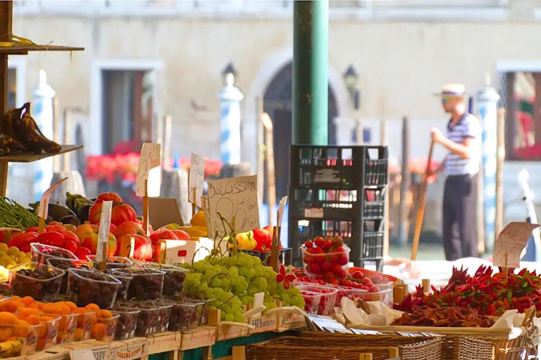 Venice: Insider Tour Rialto Market, St. Mark & Doge’s Palace Spanish tour