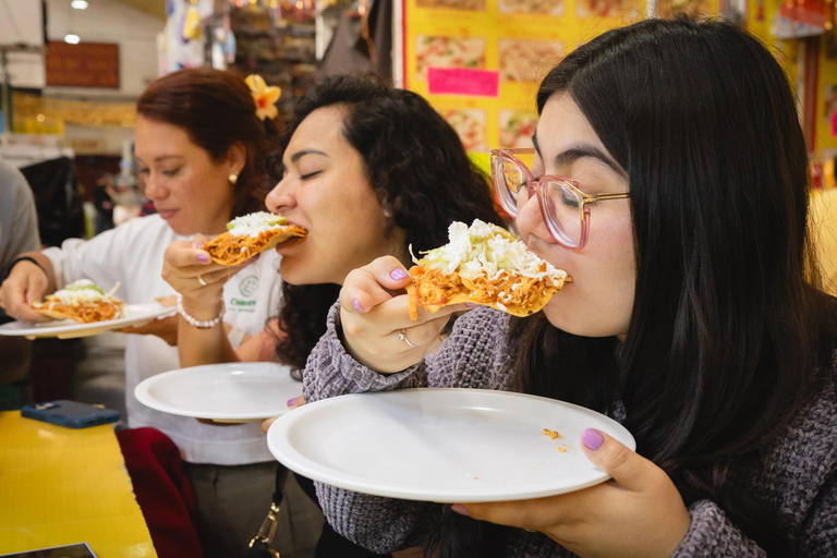 Mexico : visite du marché de Coyoacán avec dégustations gastronomiquesMexico : visite du marché de Coyoacán avec dégustations culinaires