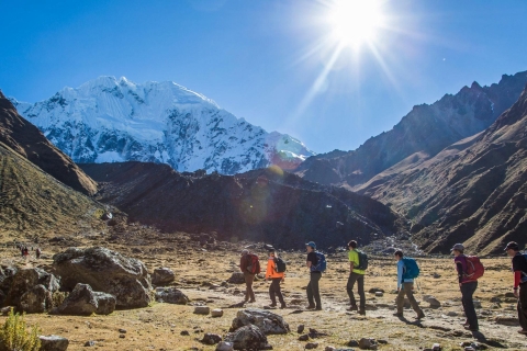 From Cusco : 5 days trekking to Machu Picchu and visit cusco :