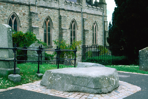Belfast: St Patrick, Mourne Mountains & Coast Tour