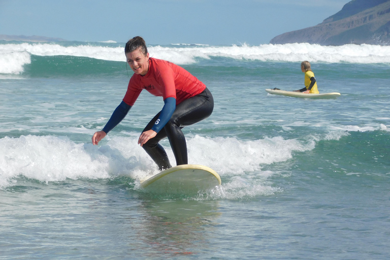 Kalufa Surf school in Caleta de Famara, Lanzarote Caleta de Famara in Lanzarote: Kalufa Surf school