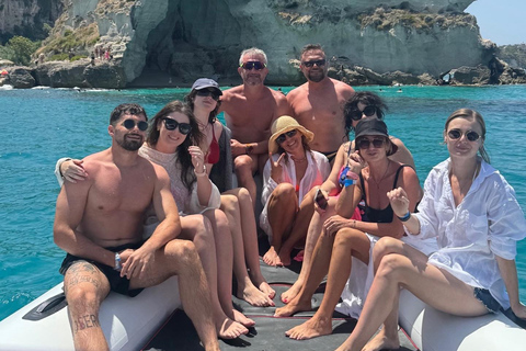 Tropea: Essence of the Coast of the Gods Boat Tour Max. 12 people
