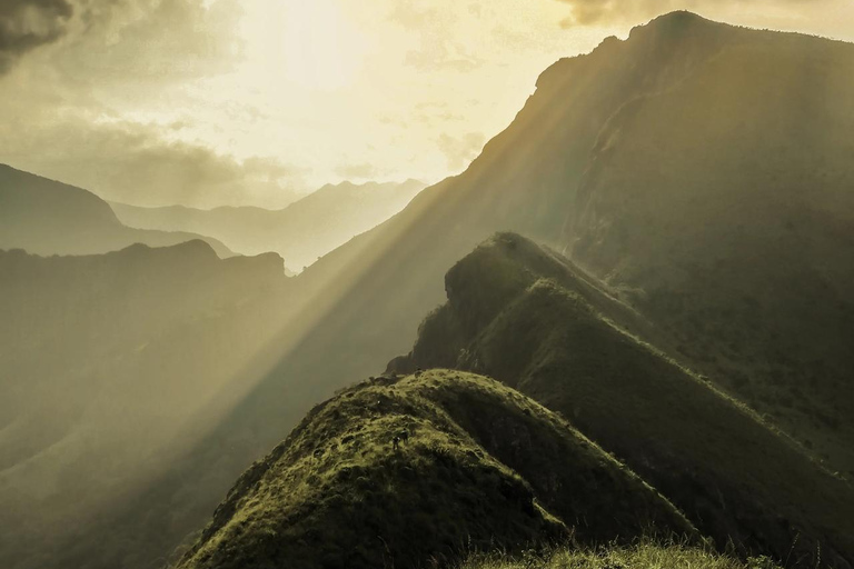 Kandy: Knuckles Mountain Range 2-Day Camping Tour