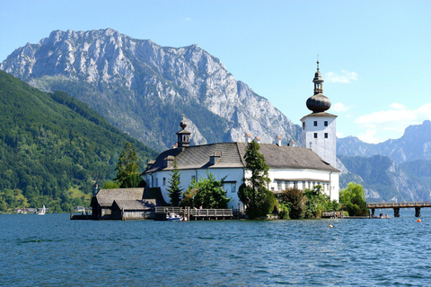 Von Wien aus: Melk, Hallstatt, &amp; Salzburg Tour mit Bootsfahrt