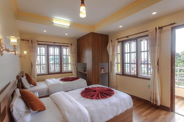 Katmandú: Retiro de yoga de 10 días para controlar el estrés en el Himalaya