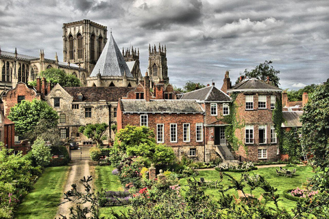 York Private Guided Walking Tour