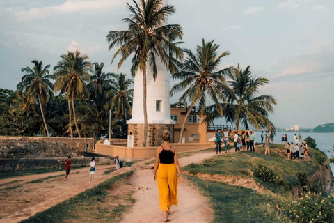 From Colombo: Galle Fort and Jungle Beach Day Trip