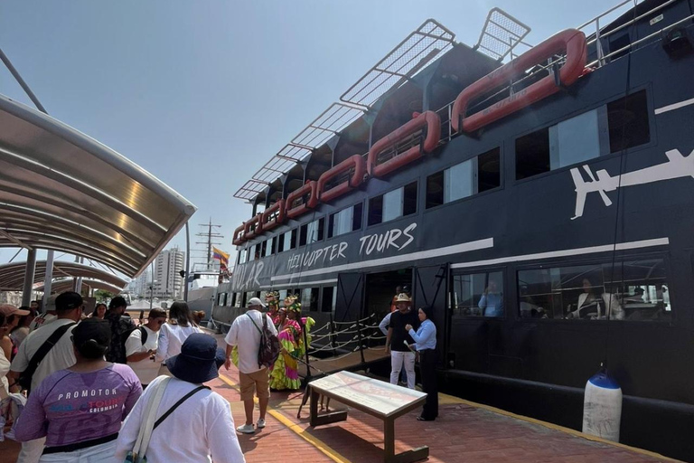Cartagena: Volar Boat – 3 Decks with 4 Options Plan Flow