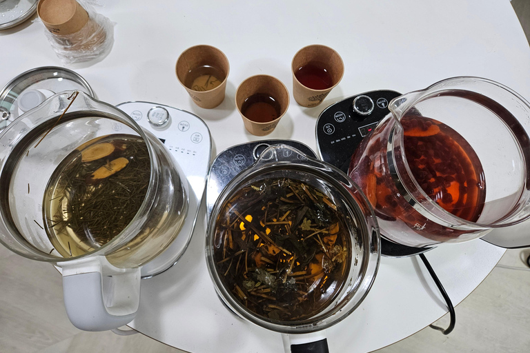 Seúl: clase de infusiones y tour de medicina coreana.Seúl: clase de té de hierbas y tour por la medicina coreana