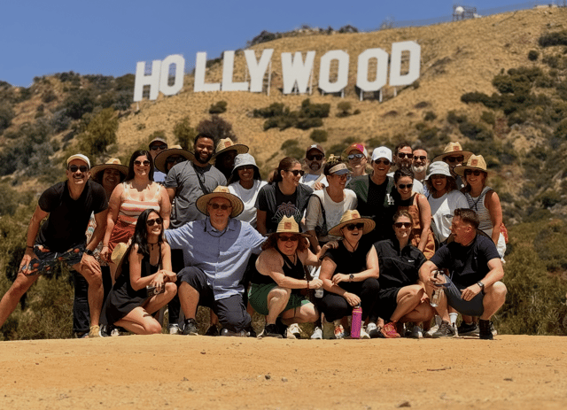 LA – Tur la semnul Hollywood cu comedianți, câini și fotografii epice