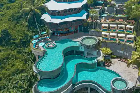Bali : Kintamani Café, chute d'eau, temple et Cretya Ubud Tour