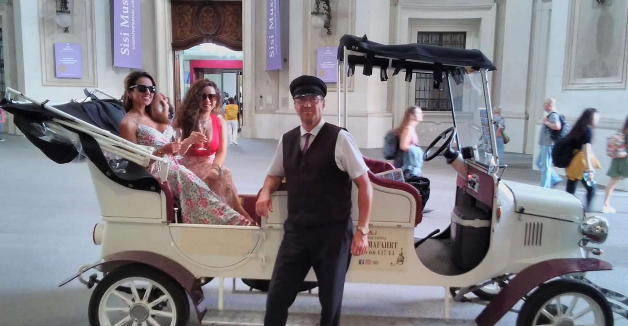 Sightseeing tour in electric vintage car (up to 5 people)